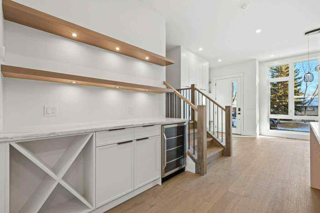 MLS® # A2271909 - 3519 42 Street SW in Glenbrook Calgary, Residential Open Houses