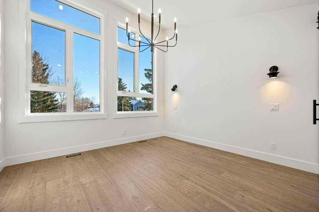 MLS® # A2271909 - 3519 42 Street SW in Glenbrook Calgary, Residential Open Houses