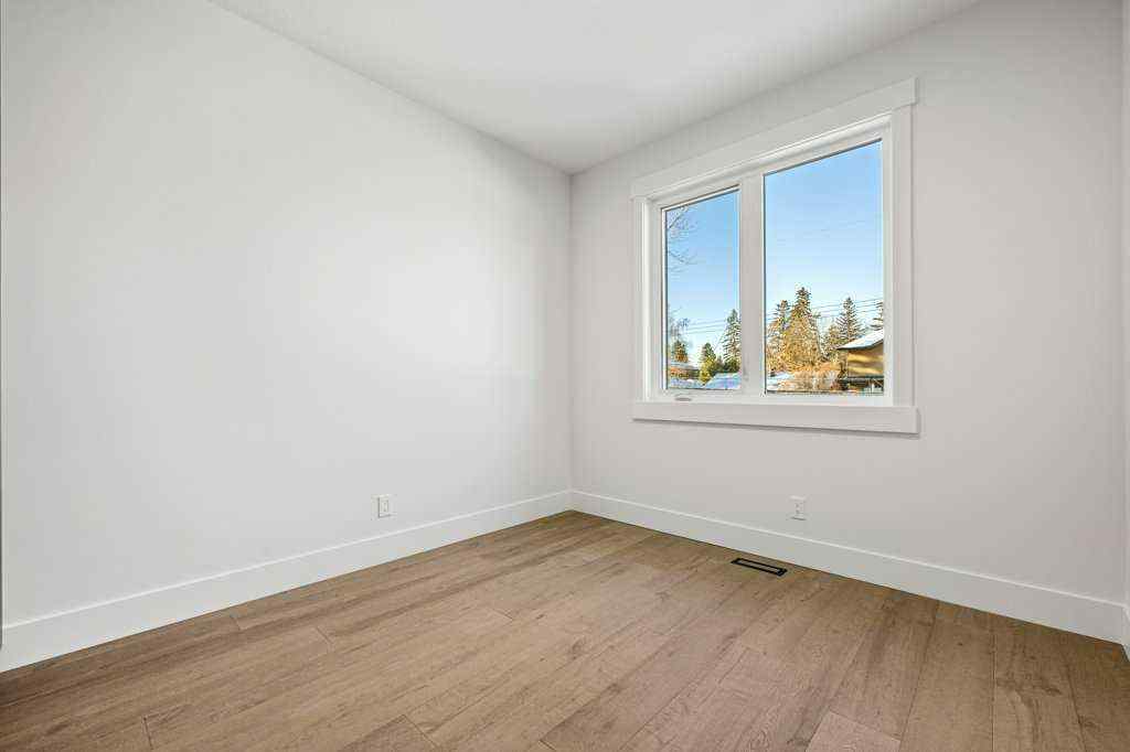 MLS® # A2271909 - 3519 42 Street SW in Glenbrook Calgary, Residential Open Houses