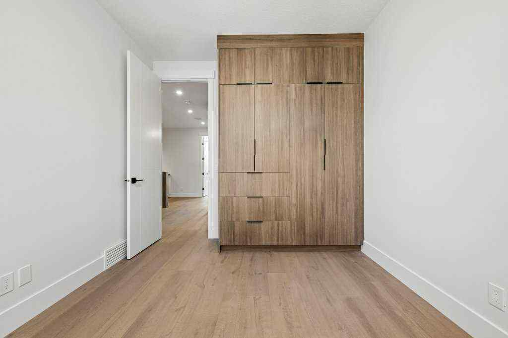 MLS® # A2271909 - 3519 42 Street SW in Glenbrook Calgary, Residential Open Houses