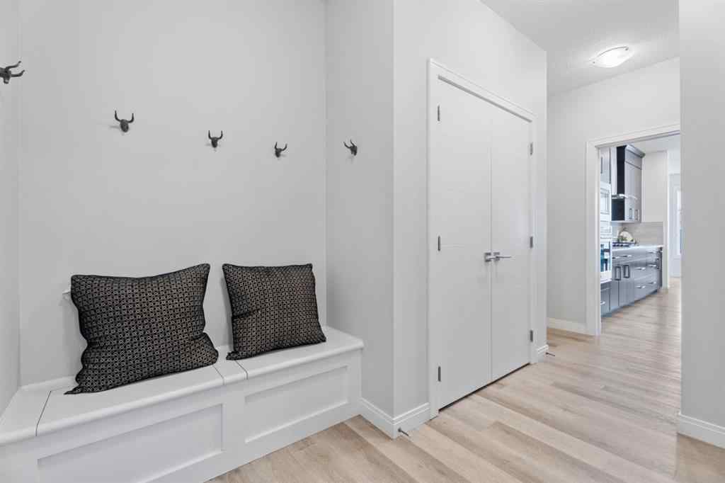 MLS&reg; # A2271915 - 39 Cranbrook Green SE in Cranston Calgary, Residential Open Houses