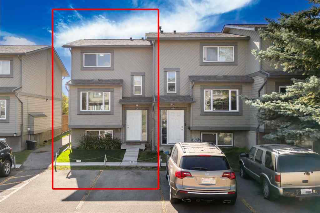 MLS&reg; # A2271917 - Unit #61 12 Templewood Drive NE in Temple Calgary, Residential Open Houses