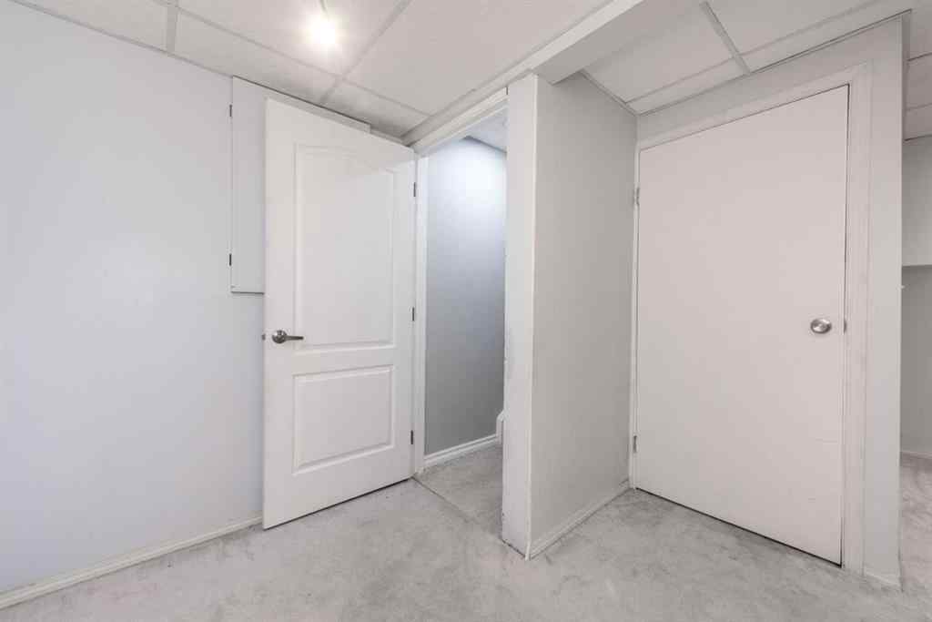 MLS&reg; # A2271917 - Unit #61 12 Templewood Drive NE in Temple Calgary, Residential Open Houses