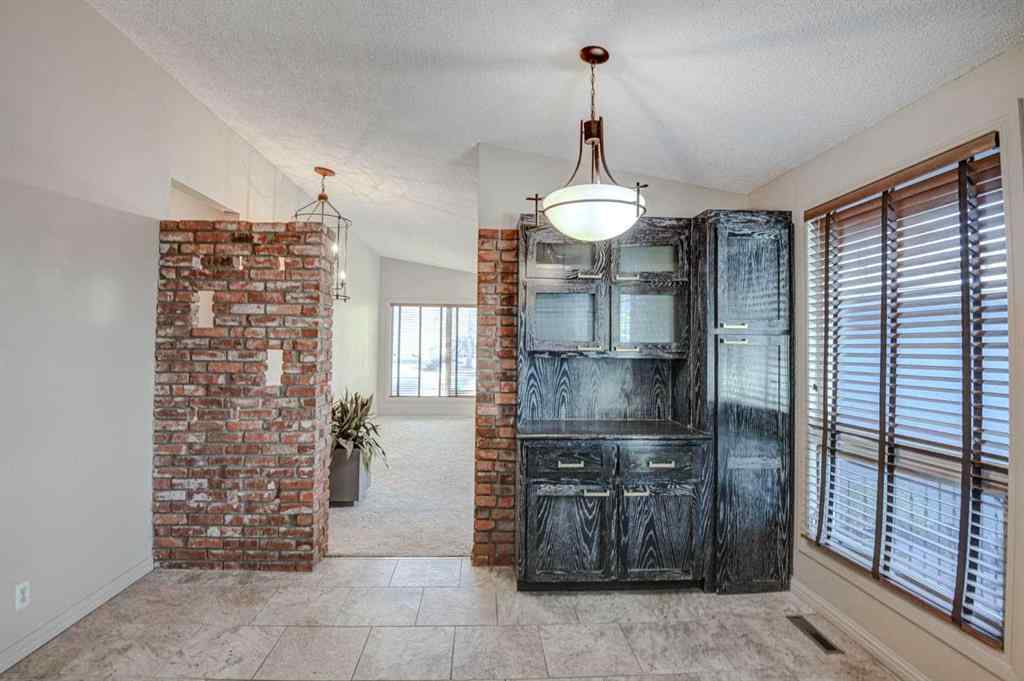 MLS® # A2271923 - 3420 Lane Crescent SW in Lakeview Calgary, Residential Open Houses