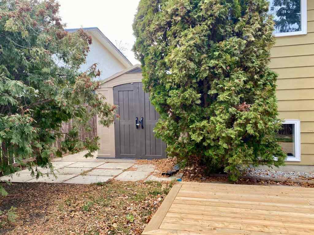 MLS&reg; # A2271943 - 89 Oxford Road W in Varsity Village Lethbridge, Rental Open Houses