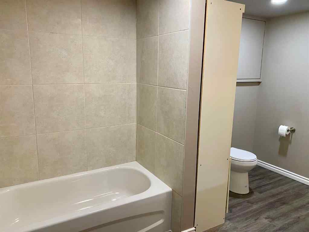 MLS&reg; # A2271943 - 89 Oxford Road W in Varsity Village Lethbridge, Rental Open Houses