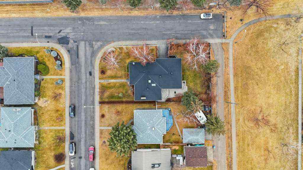 MLS&reg; # A2271944 - 3204 24A Street SW in Richmond Calgary, Residential Open Houses