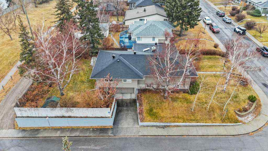 MLS&reg; # A2271944 - 3204 24A Street SW in Richmond Calgary, Residential Open Houses