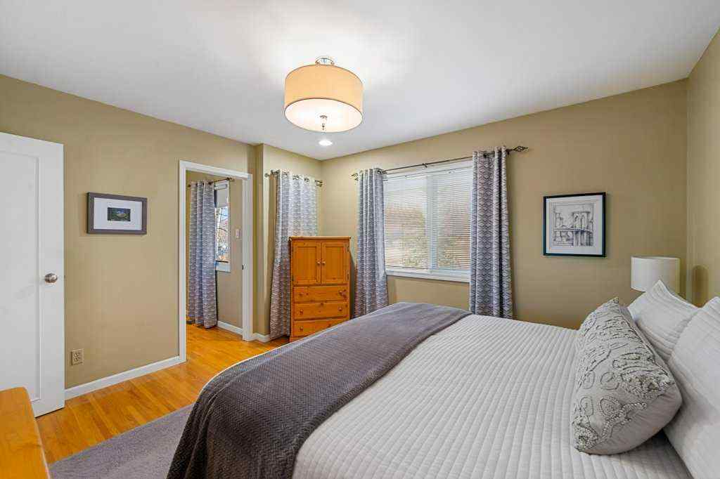 MLS&reg; # A2271944 - 3204 24A Street SW in Richmond Calgary, Residential Open Houses