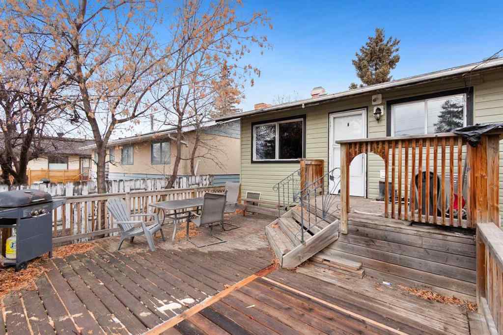 MLS&reg; # A2271945 - 5209 42 Street  in NONE Olds, Residential Open Houses