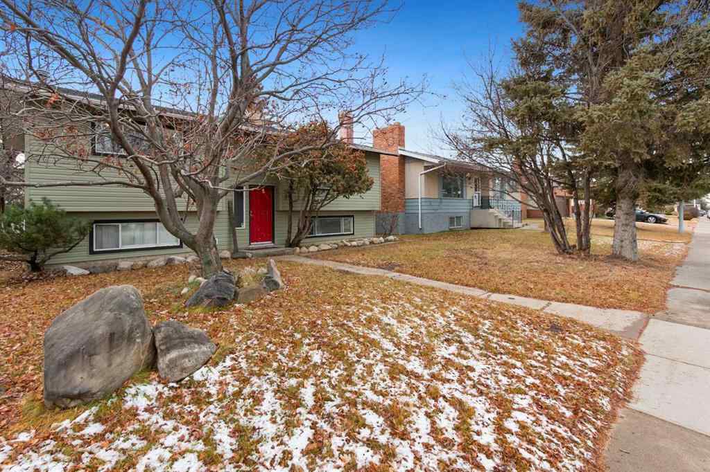 MLS&reg; # A2271945 - 5209 42 Street  in NONE Olds, Residential Open Houses