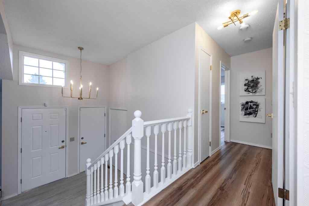 MLS&reg; # A2271959 - 47 Hawkstone Drive NW in Hawkwood Calgary, Residential Open Houses