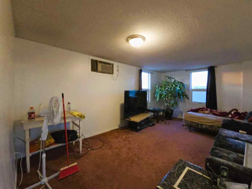 MLS&reg; # A2271967 - 102 Railway Avenue E in NONE Duchess, Commercial Open Houses