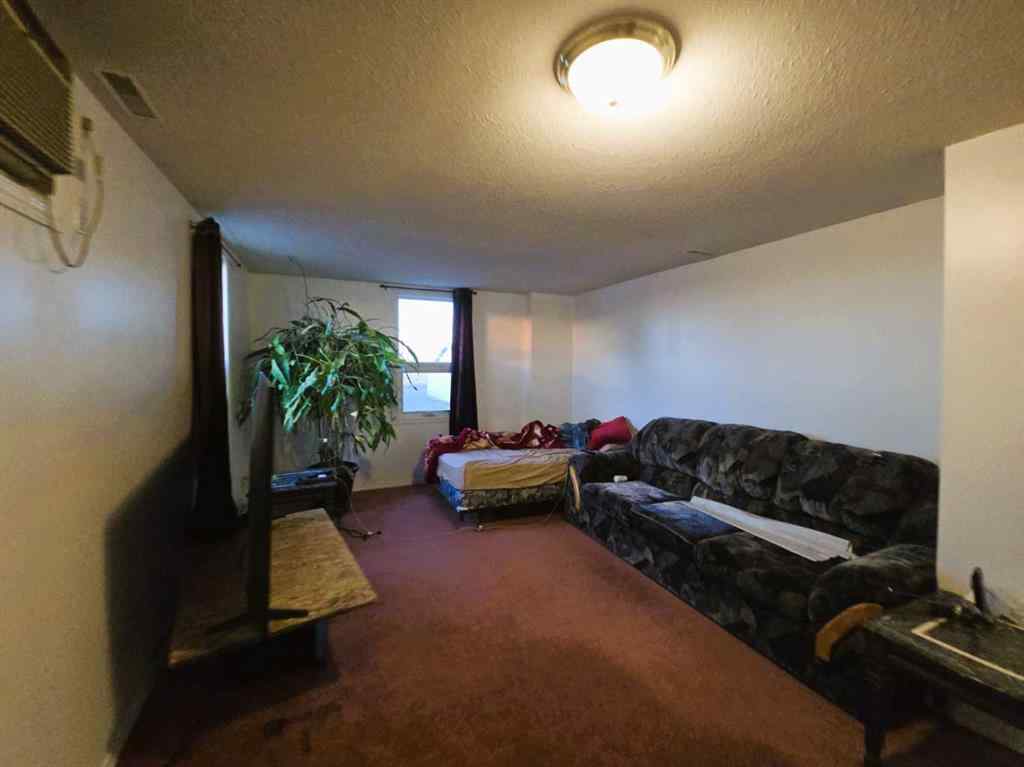 MLS&reg; # A2271967 - 102 Railway Avenue E in NONE Duchess, Commercial Open Houses