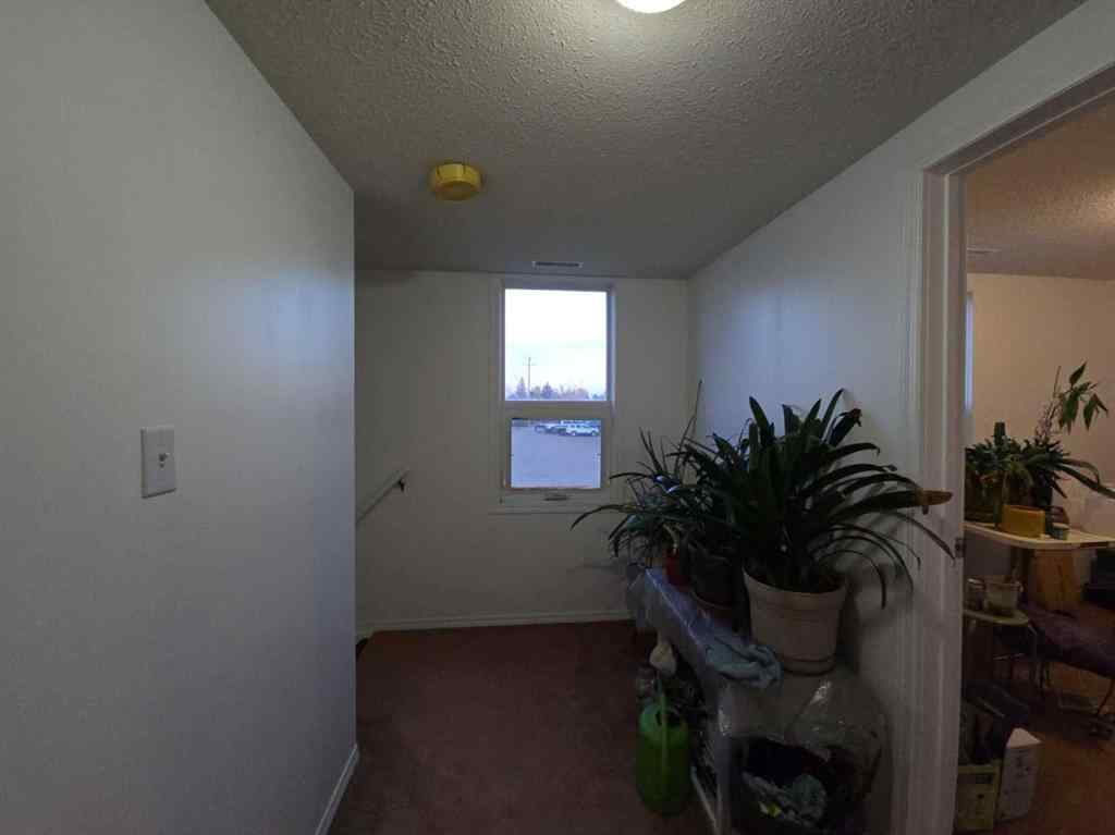 MLS&reg; # A2271967 - 102 Railway Avenue E in NONE Duchess, Commercial Open Houses