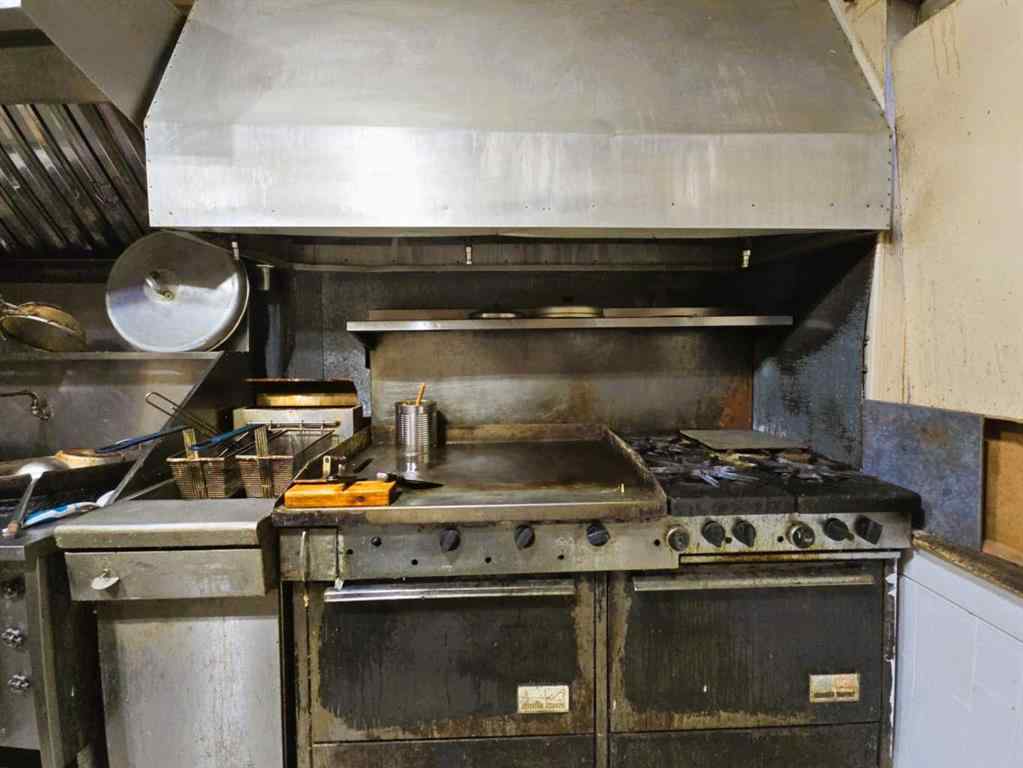 MLS&reg; # A2271967 - 102 Railway Avenue E in NONE Duchess, Commercial Open Houses