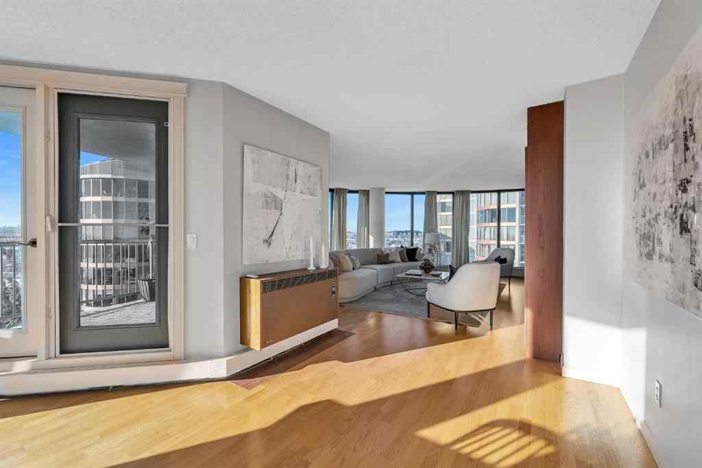 MLS&reg; # A2271972 - Unit #292 20 Coachway Road SW in Coach Hill Calgary, Residential Open Houses