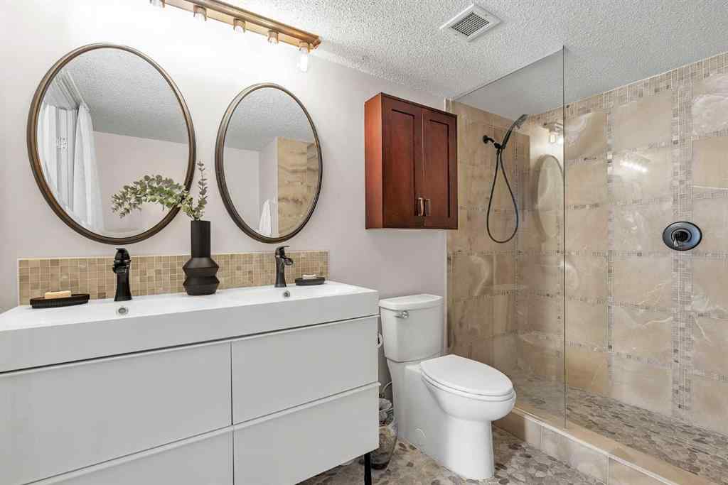 MLS&reg; # A2271972 - Unit #292 20 Coachway Road SW in Coach Hill Calgary, Residential Open Houses