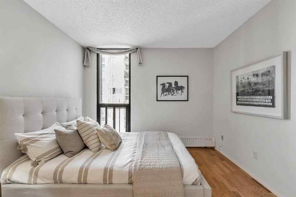 MLS&reg; # A2271972 - Unit #292 20 Coachway Road SW in Coach Hill Calgary, Residential Open Houses