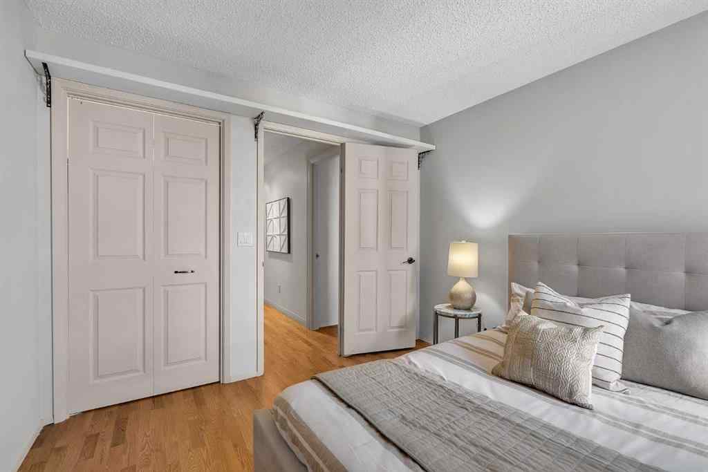MLS&reg; # A2271972 - Unit #292 20 Coachway Road SW in Coach Hill Calgary, Residential Open Houses