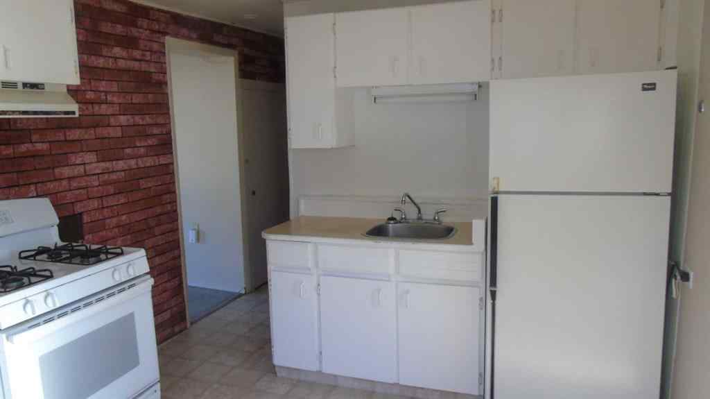 MLS&reg; # A2271973 - 340 26 Street  in NONE Fort Macleod, Residential Open Houses