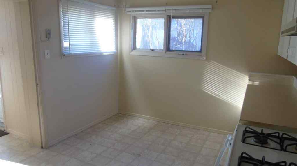 MLS&reg; # A2271973 - 340 26 Street  in NONE Fort Macleod, Residential Open Houses