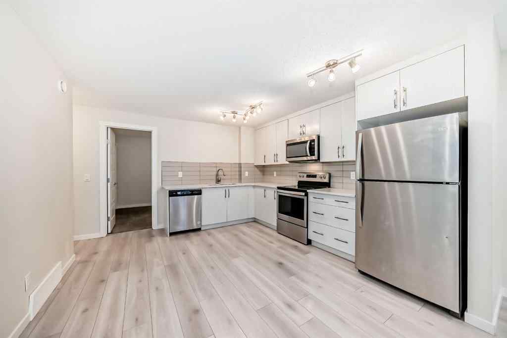 MLS® # A2271991 - 152 Cranbrook Square SE in Cranston Calgary, Residential Open Houses