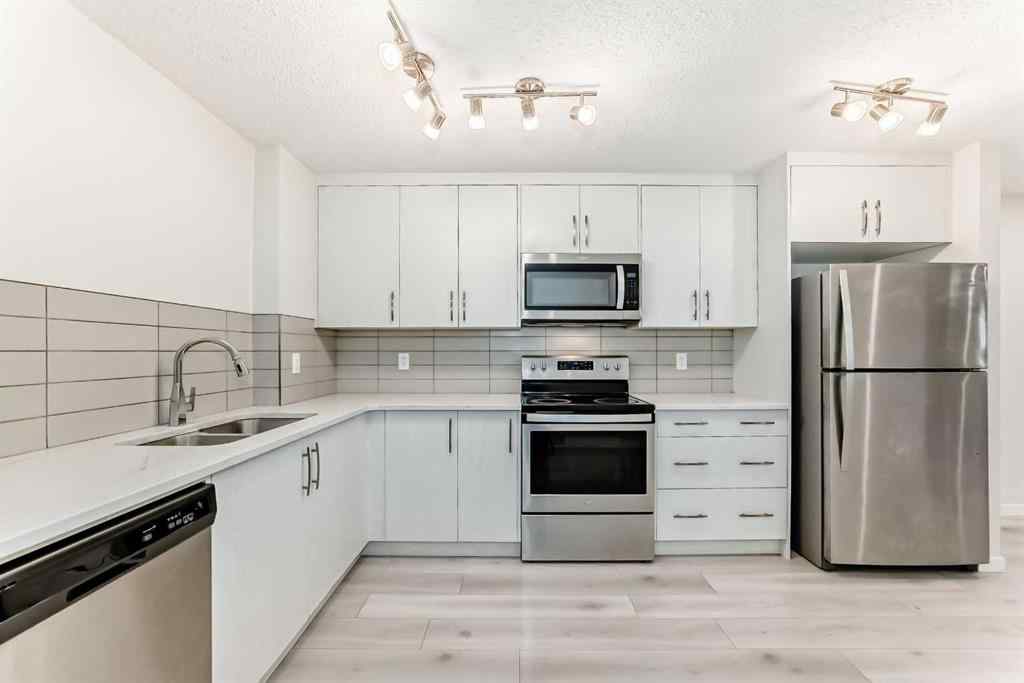 MLS® # A2271991 - 152 Cranbrook Square SE in Cranston Calgary, Residential Open Houses