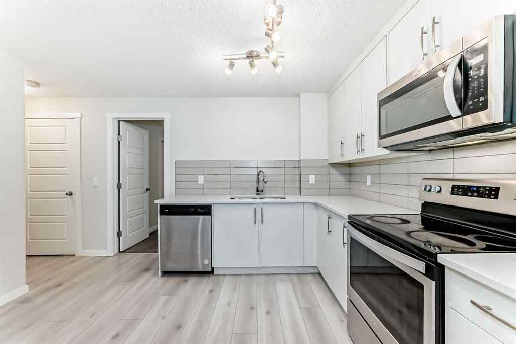MLS® # A2271991 - 152 Cranbrook Square SE in Cranston Calgary, Residential Open Houses