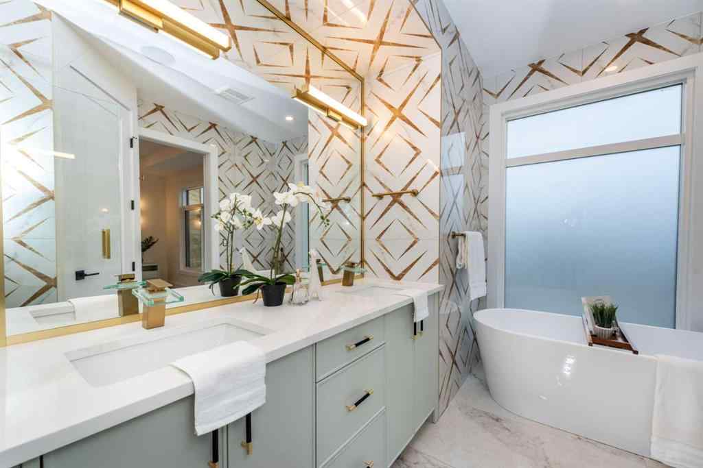 MLS&reg; # A2272003 - 3016 13 Avenue SW in Shaganappi Calgary, Residential Open Houses