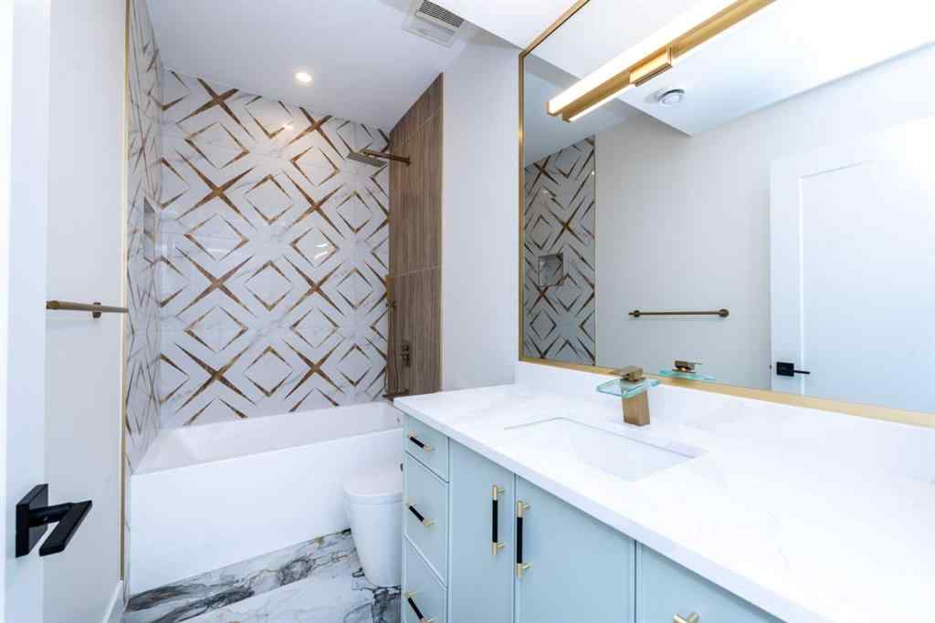 MLS&reg; # A2272003 - 3016 13 Avenue SW in Shaganappi Calgary, Residential Open Houses