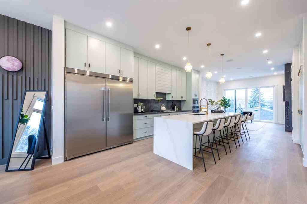 MLS&reg; # A2272003 - 3016 13 Avenue SW in Shaganappi Calgary, Residential Open Houses