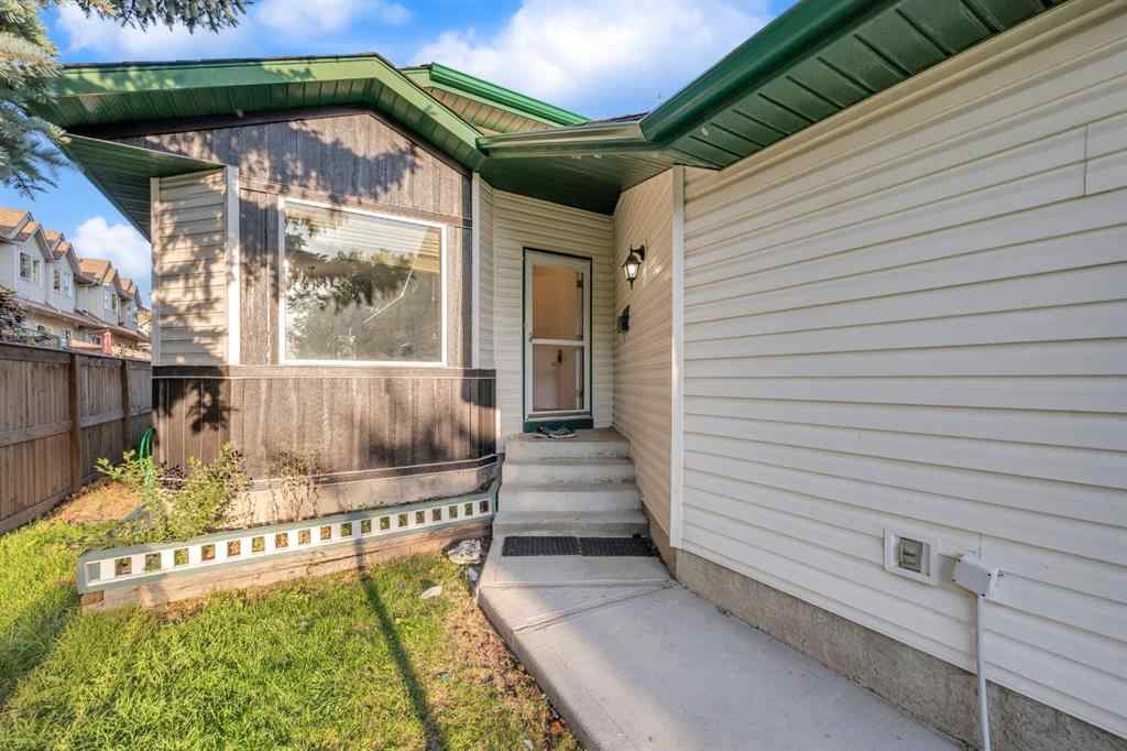 MLS&reg; # A2272012 - 16218 Shawbrooke Road SW in Shawnessy Calgary, Residential Open Houses