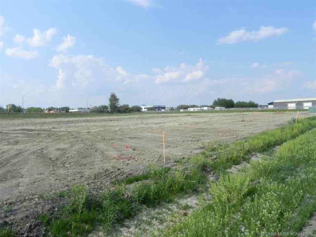 MLS® CA0131976 - 5368 Len Thompson Drive  in Wolf Creek Industrial Park Lacombe, Commercial