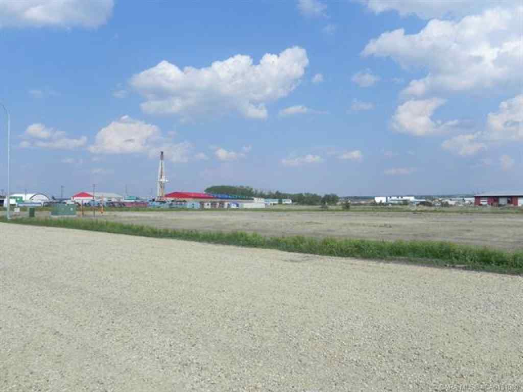 MLS® CA0131980 - 5384 Len Thompson Drive  in Wolf Creek Industrial Park Lacombe, Commercial