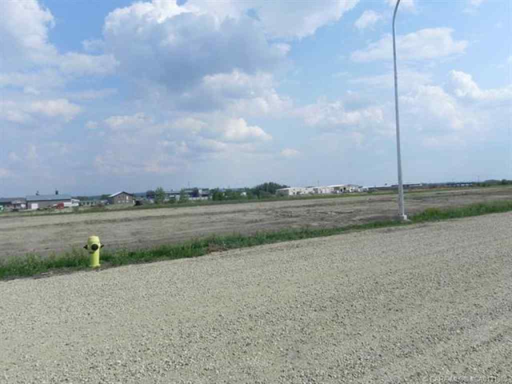 MLS® CA0131980 - 5384 Len Thompson Drive  in Wolf Creek Industrial Park Lacombe, Commercial