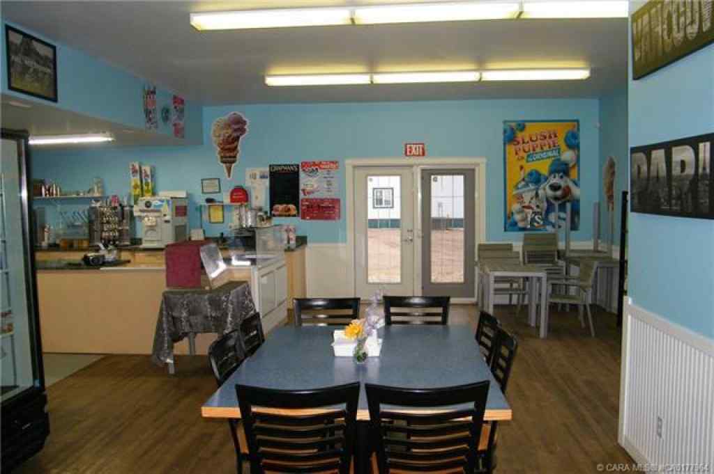 MLS® CA0177964 - 4706 43 Avenue  in  Forestburg, Commercial