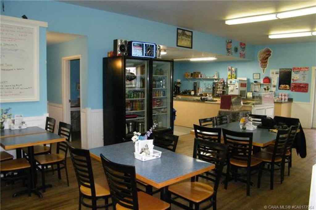 MLS® CA0177964 - 4706 43 Avenue  in  Forestburg, Commercial
