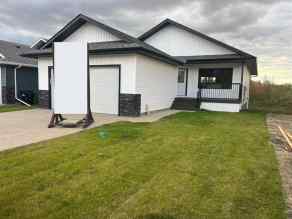 Just listed Creekview Homes for sale 5212 36 Avenue  in Creekview Camrose 