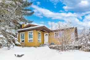  Just listed Calgary Homes for sale for 1220 Berkley Drive NW in  Calgary 