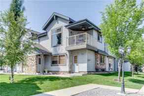  Just listed Calgary Homes for sale for 105, 4 Everridge Square SW in  Calgary 