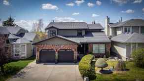  Just listed Calgary Homes for sale for 916 Woodbine Boulevard SW in  Calgary 