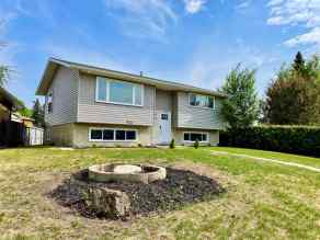  Just listed Calgary Homes for sale for 456 Queen Charlotte Road SE in  Calgary 