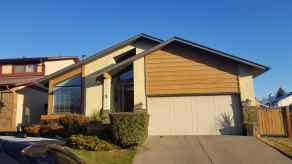 Just listed Calgary Homes for sale for 3 Woodbrook Green SW in  Calgary 