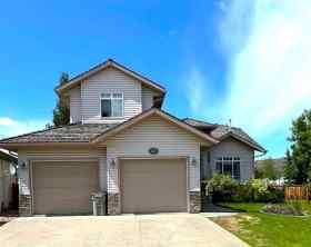 Just listed Mission Heights Homes for sale 10210 72 Avenue  in Mission Heights Grande Prairie 