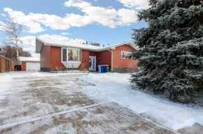 Just listed Downtown Homes for sale 31 Moberly Crescent  in Downtown Fort McMurray 