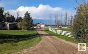 Just listed Village West Homes for sale  40038 Twp Rd 470   in Village West Rural Wetaskiwin No. 10, County of 