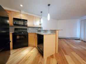 Just listed Renfrew Homes for sale 22, 712 4 Street NE in Renfrew Calgary 