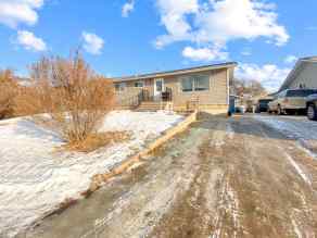 Just listed Downtown Homes for sale 23 Moberly Crescent  in Downtown Fort McMurray 