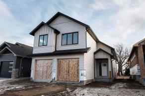Just listed Southgate Homes for sale 1632 Sixmile View S in Southgate Lethbridge 